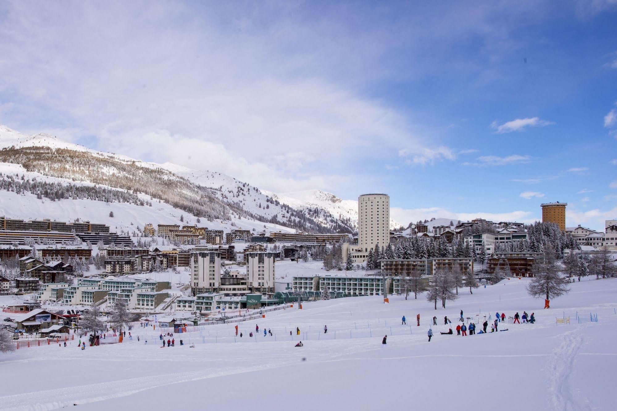 Olimpic Village Th Sestriere Apartments Eksteriør billede