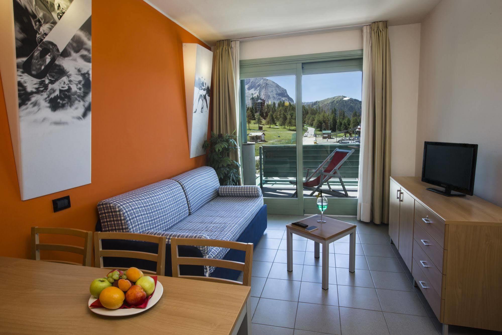 Olimpic Village Th Sestriere Apartments Eksteriør billede